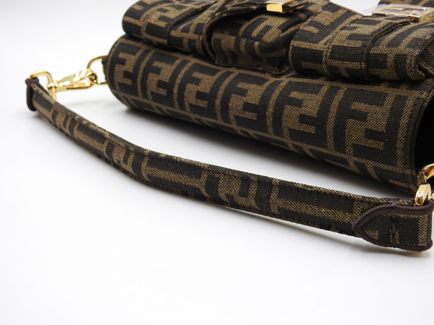 FENDI Multipocket Mamma Baguette Shoulder Hand Bag Zucca Khaki 8BR808