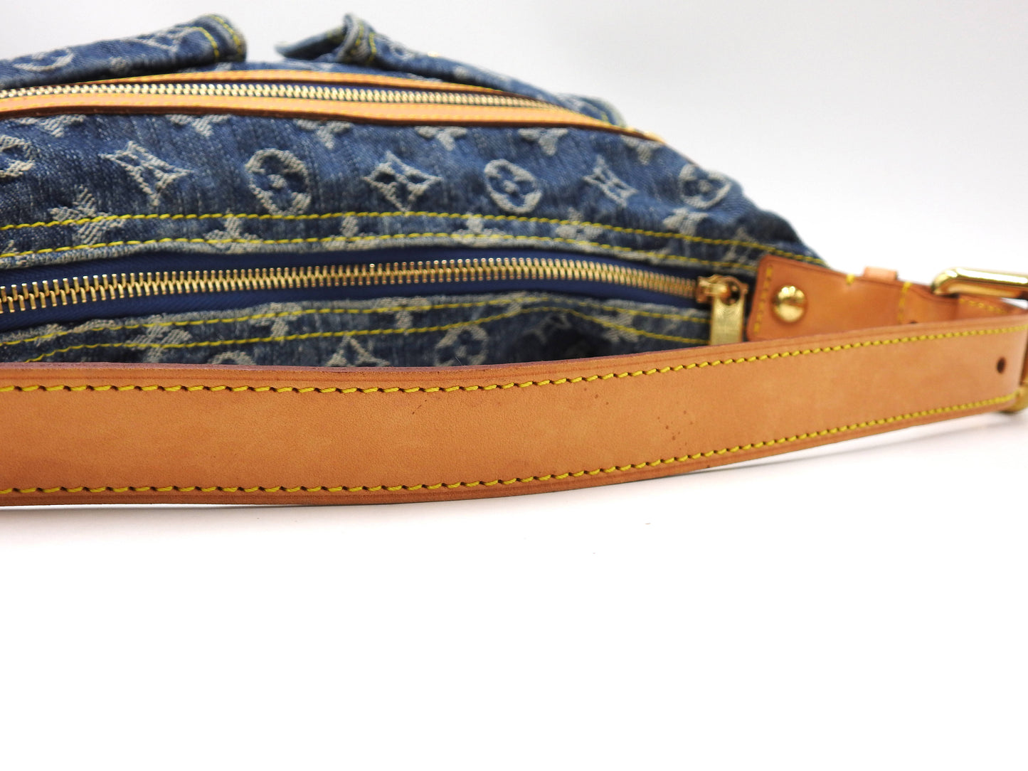 LOUIS VUITTON Baggy PM Monogram Denim Hand Bag Shoulder Bag Blue M95049