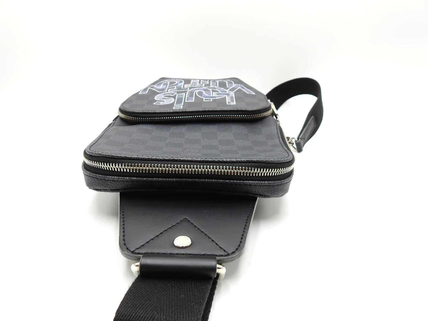 LOUIS VUITTON Damier Graphite LV Logo Avenue Sling Bag N40274