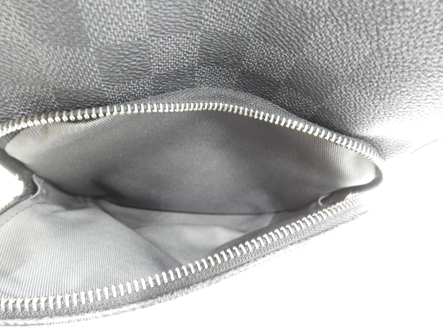 LOUIS VUITTON Damier Graphite LV Logo Avenue Sling Bag N40274